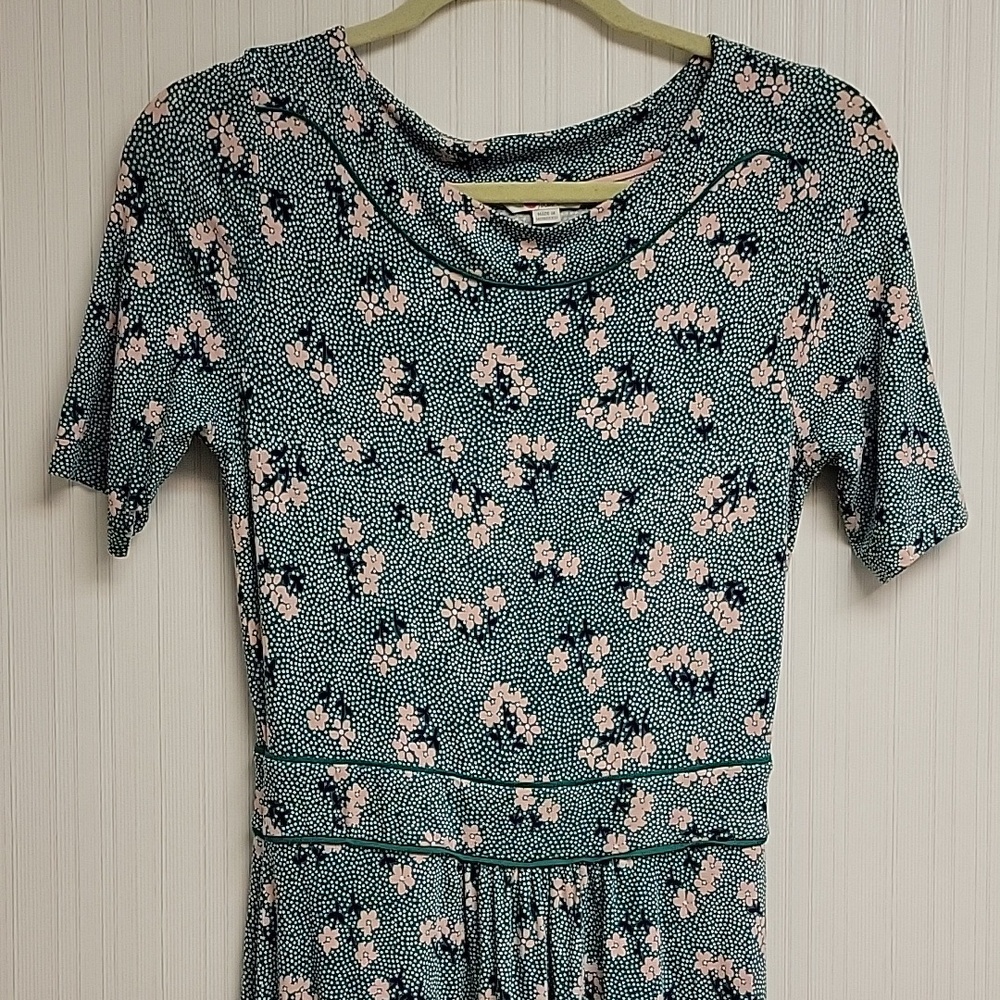 Boden Green Midi Ava Jersey Dress w Pink Floral Print Sz 6. Office Spring Church - Picture 2 of 4